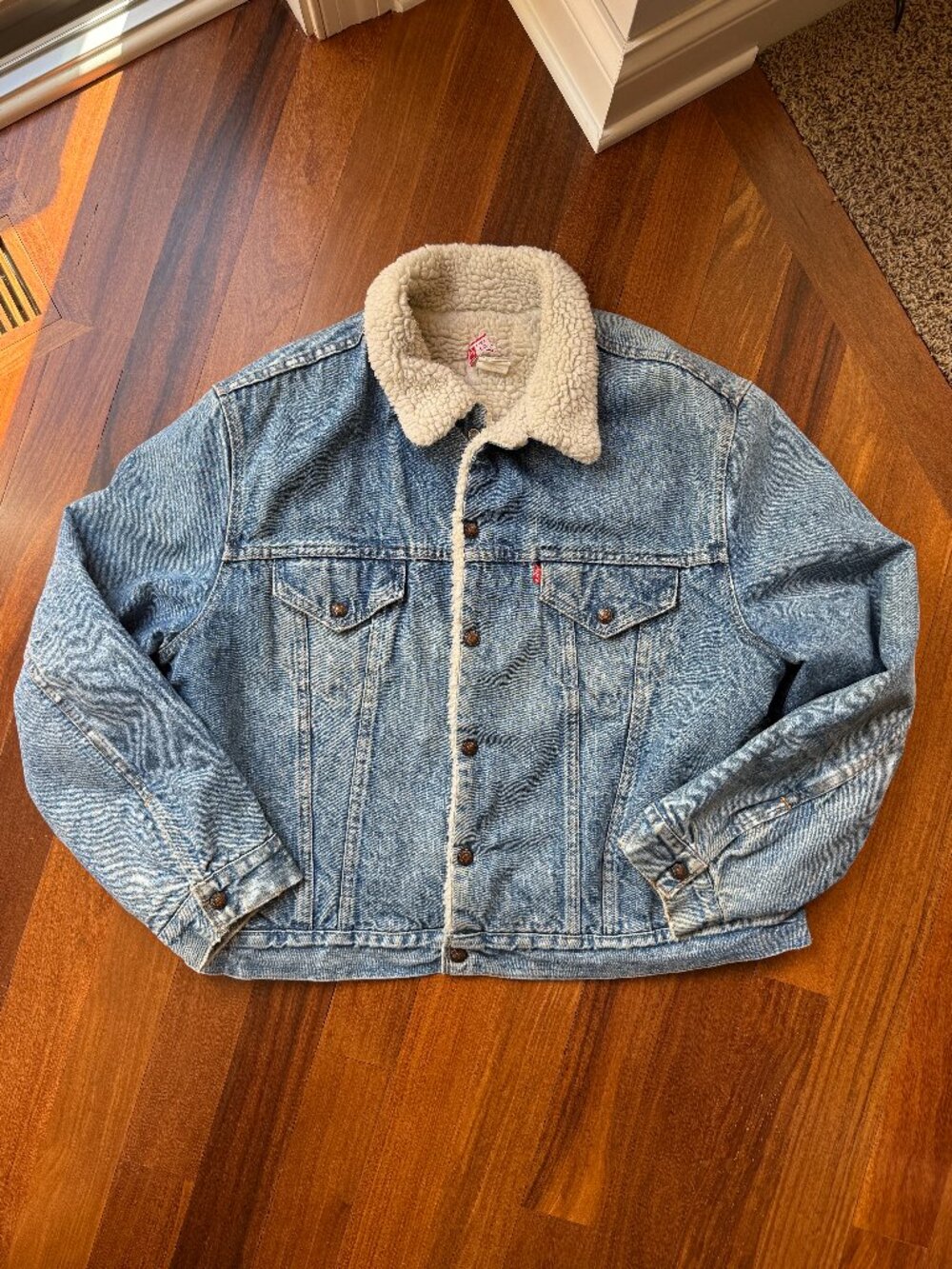 Vintage Levi's Sz 50 Denim Sherpa Trucker Jacket